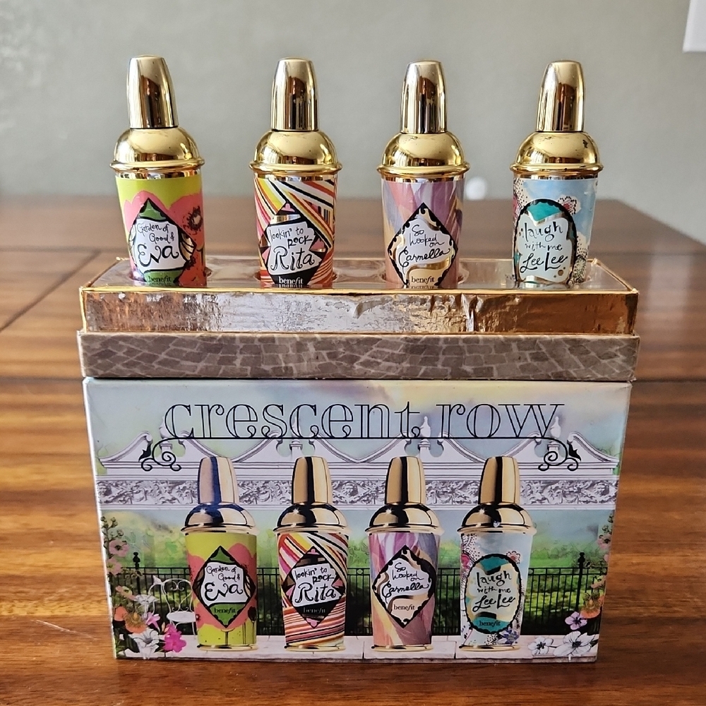 Rare Benifit Crescent Row 4 Travel Mini Perfume Set